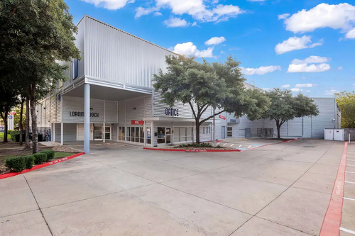 South Lamar storage facility exterior view